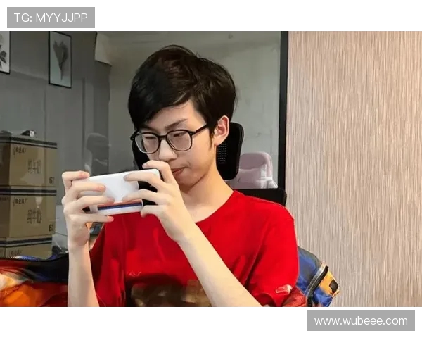 英雄联盟S15赛季巅峰对决看点解析强队格局变化与新秀崛起之战