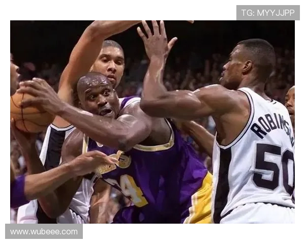 回顾2001年湖人与马刺的经典对决传奇时刻与篮球智慧的较量